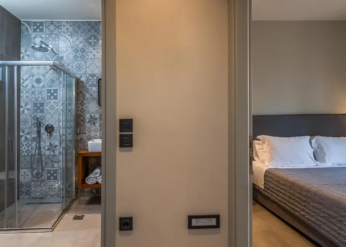 Dimitra - Saint Nikolas Retreat *