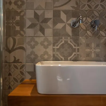 Dimitra - Saint Nikolas Retreat * Faraklata